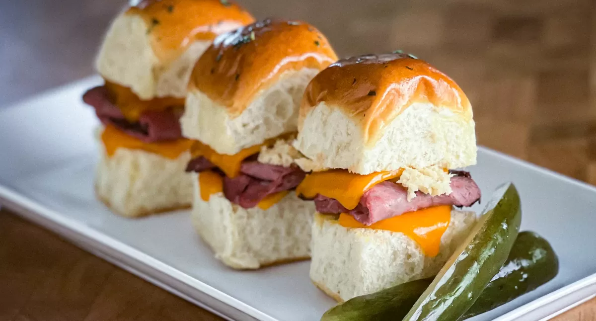 Roast Beef & Horseradish Cheese Baked Sliders