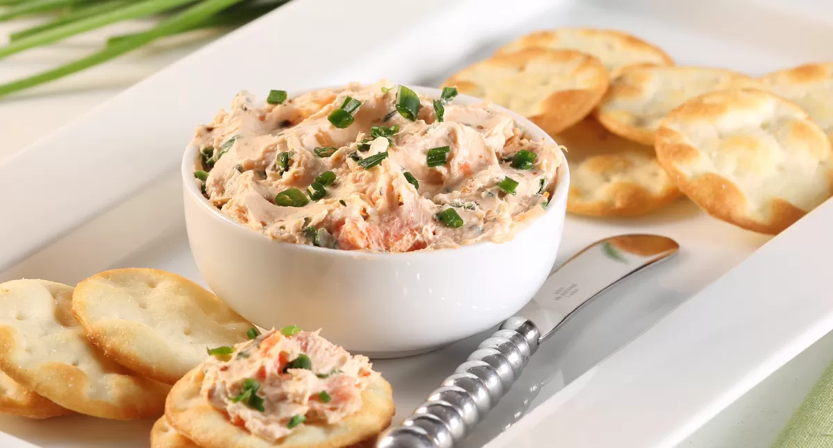 Easy Crab Rangoon Dip